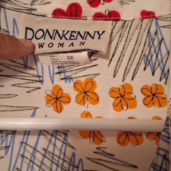 Vintage Donnkenny Floral Blouse SZ 3X 100% Polyester Vacation Casual - Picture 3 of 3